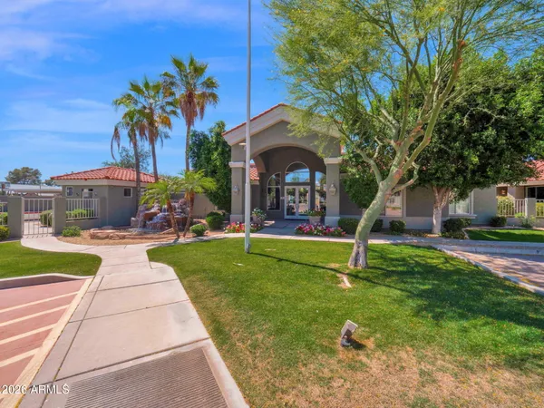 $179,000 | 2929 West Yorkshire Drive, Unit 2015, Phoenix, AZ 85027