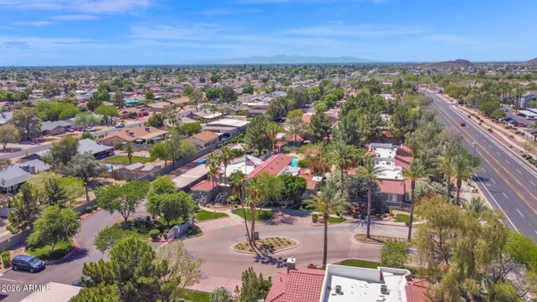 $179,000 | 2929 West Yorkshire Drive, Unit 2015, Phoenix, AZ 85027