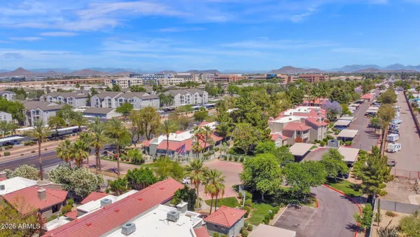 $179,000 | 2929 West Yorkshire Drive, Unit 2015, Phoenix, AZ 85027