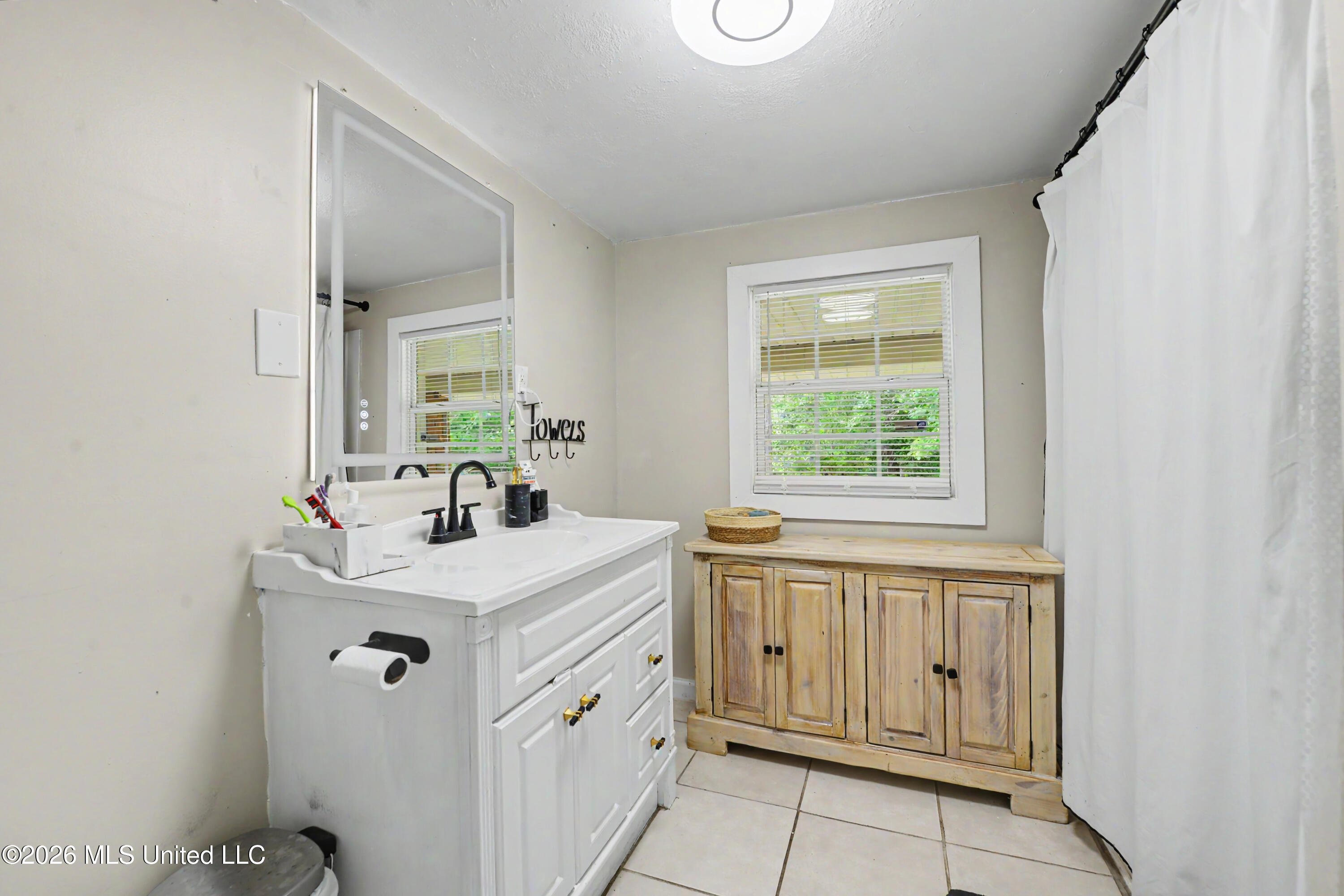 7374 Thompson Road Long Beach, MS 39560 - Photo 11 of 25 017