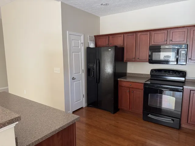 $2,400 | 2014 Oakland Run, Mount Juliet, TN 37122