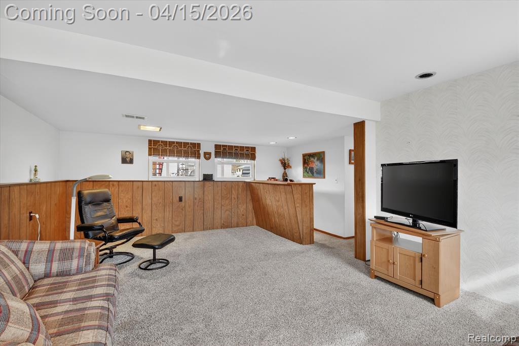 9187 Sheldon Road Plymouth, MI 48170 - Photo 10 of 47 Gallery Image 10