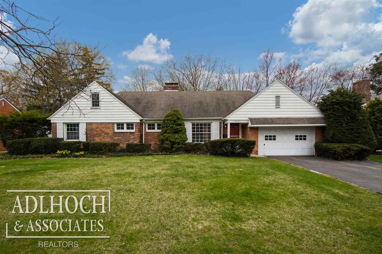 1037 Cadieux Road Grosse Pointe Park, MI 48230 - Photo 1 of 39