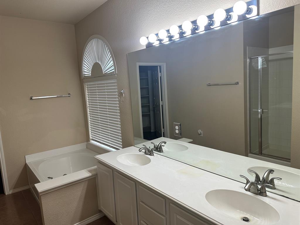 2013 Trinity Lane McKinney, TX 75072 - Photo 11 of 19 Primary Bath with Garden Tub and Separate Shower