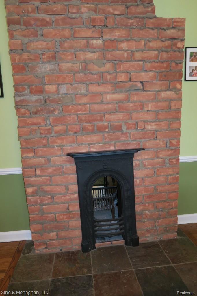 403 Moran Road Grosse Pointe, MI 48236 - Photo 15 of 25 img_0895.jpg
