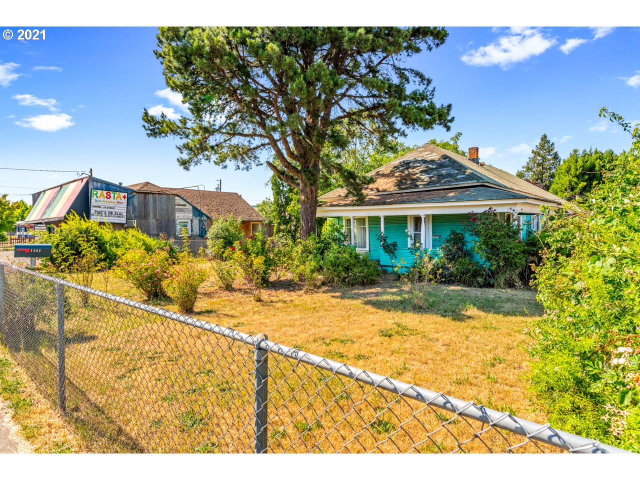 1668 Main Street Springfield, OR 97477 - Photo 20 of 24