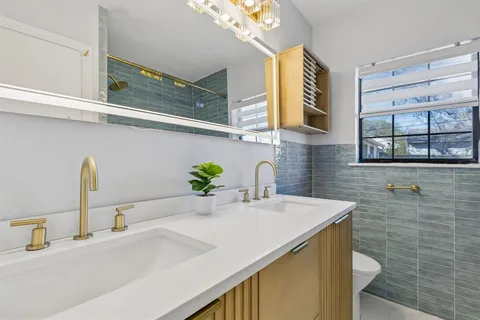 $775,000 | 5739 Ellsworth Avenue, Dallas, TX 75206