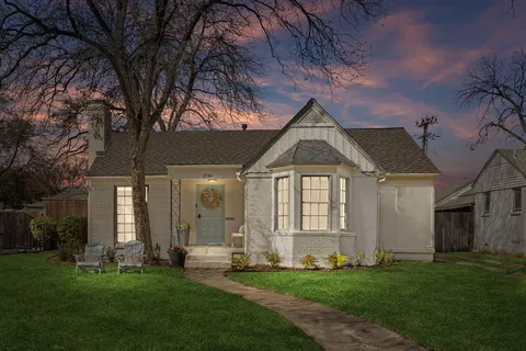 $775,000 | 5739 Ellsworth Avenue, Dallas, TX 75206