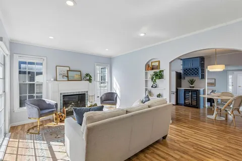 $775,000 | 5739 Ellsworth Avenue, Dallas, TX 75206