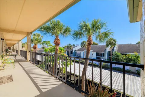$120,000 | 11720 Park Boulevard North, Unit 302, Seminole, FL 33772
