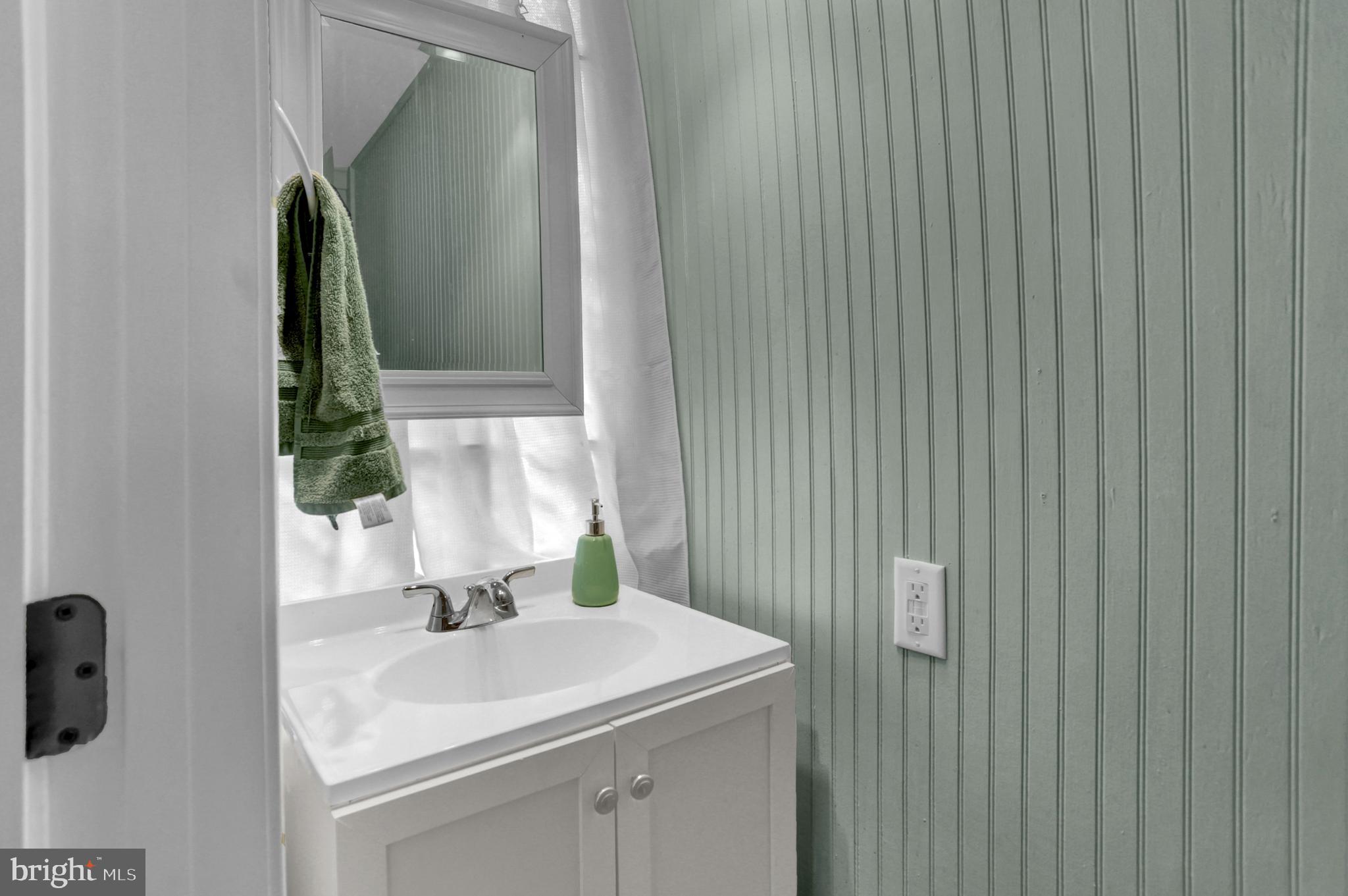 6565 Fairfield Road Fairfield, PA 17320 - Photo 26 of 54 Half Bath (main level)