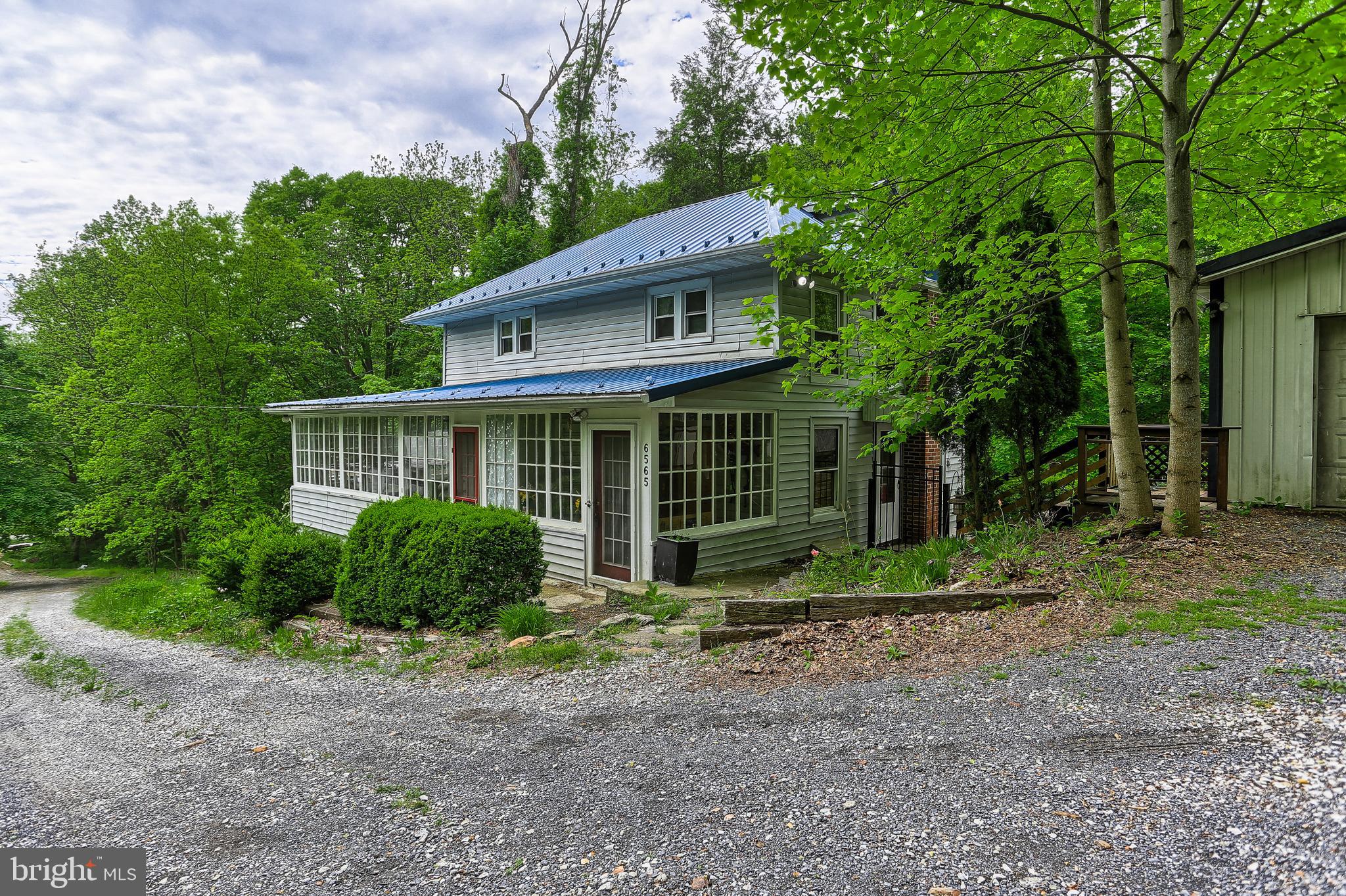6565 Fairfield Road Fairfield, PA 17320 - Photo 6 of 54 Gallery Image 6