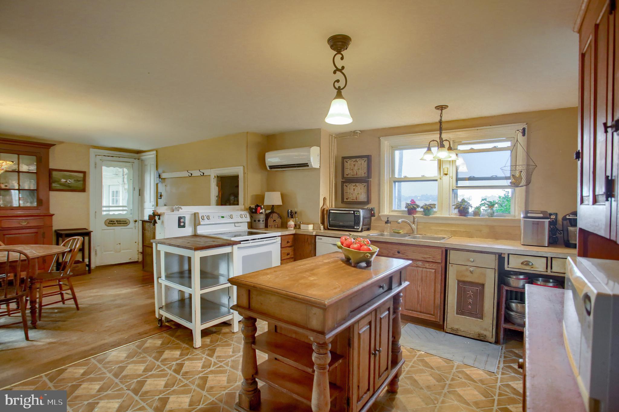 303 South Ridge Road Carlisle, PA 17015 - Photo 14 of 47 Kitchen