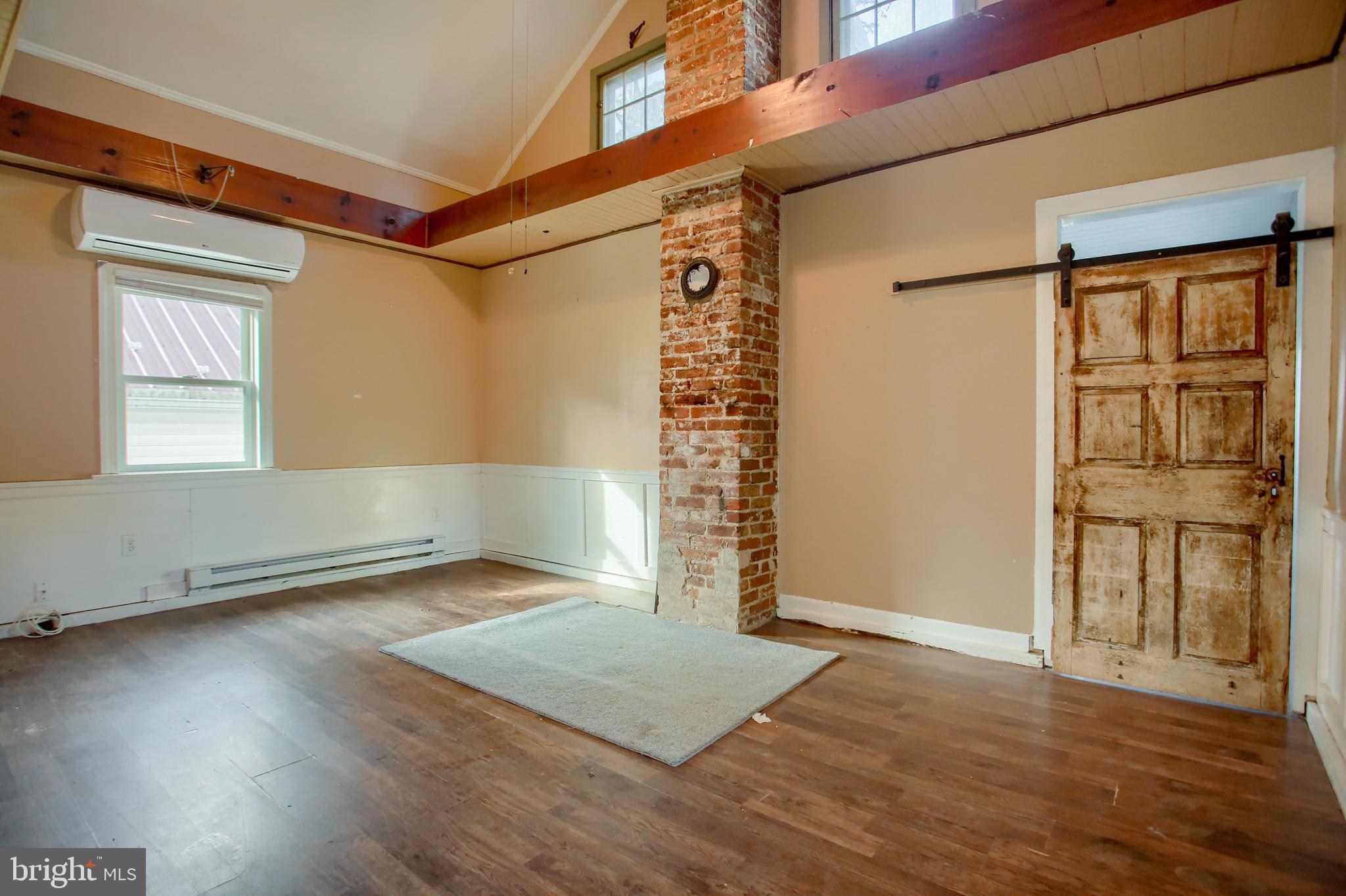 303 South Ridge Road Carlisle, PA 17015 - Photo 25 of 47 Guest house living room
