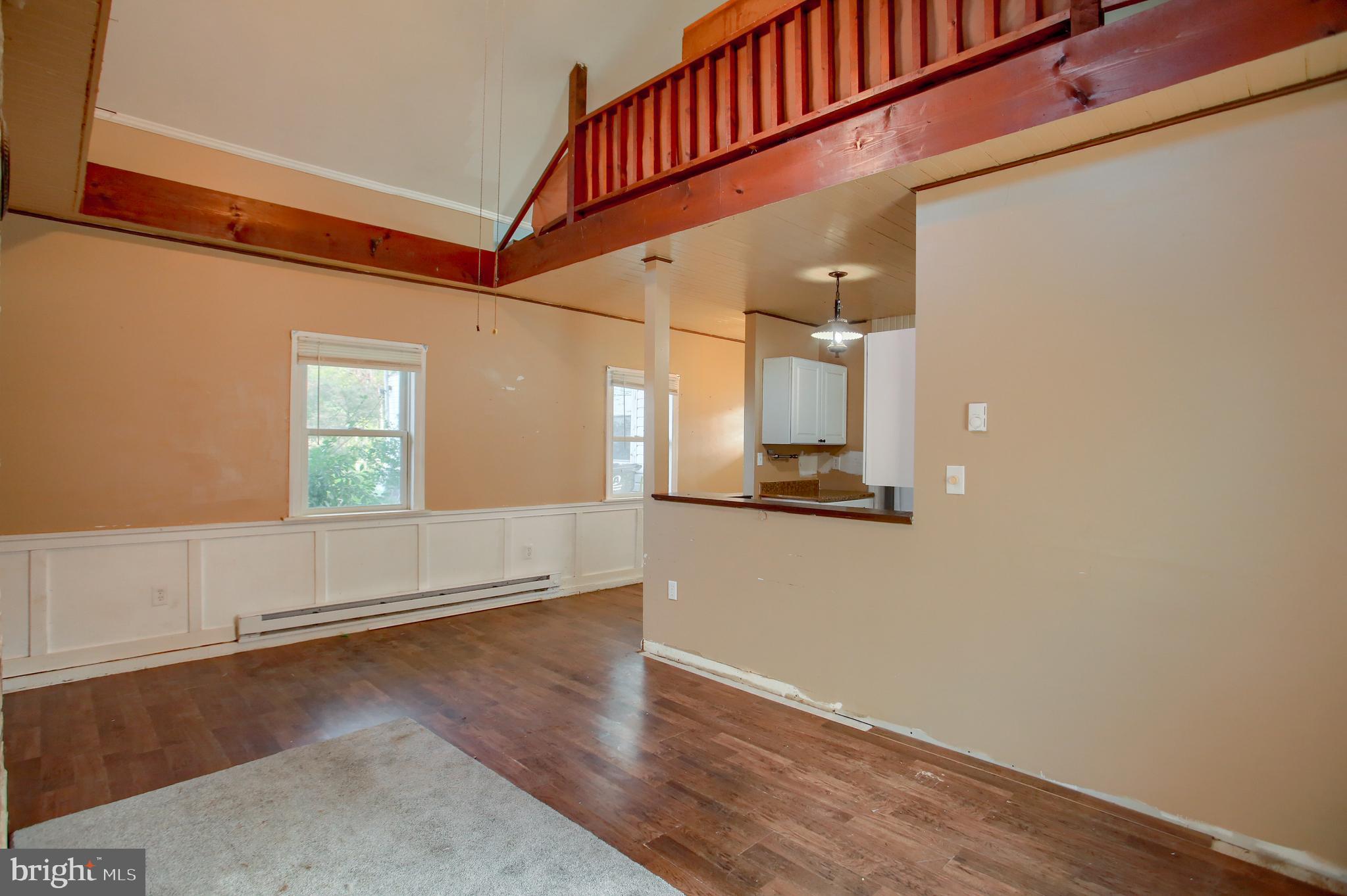 303 South Ridge Road Carlisle, PA 17015 - Photo 26 of 47 Guest house living