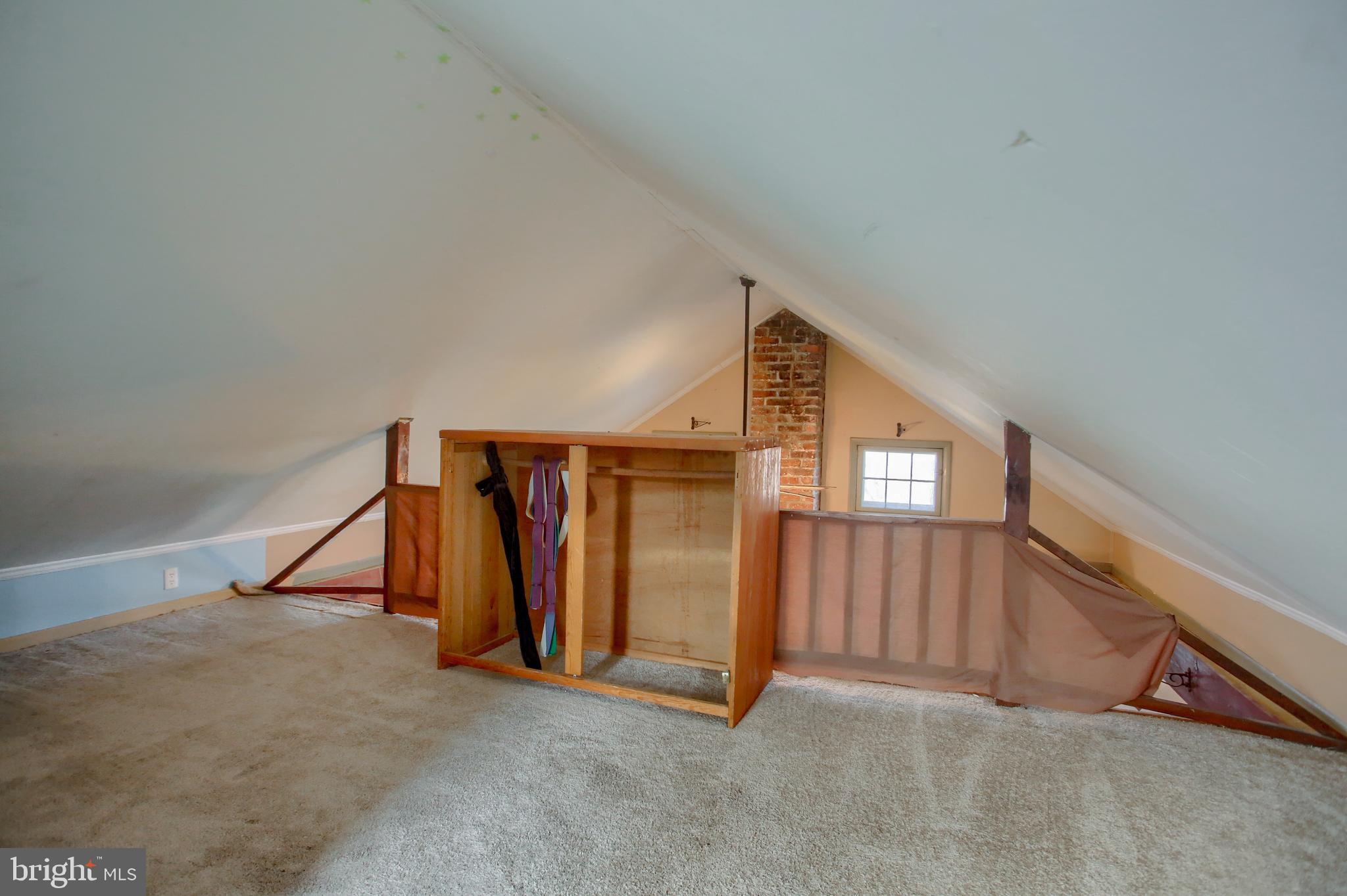 303 South Ridge Road Carlisle, PA 17015 - Photo 32 of 47 Guest house loft