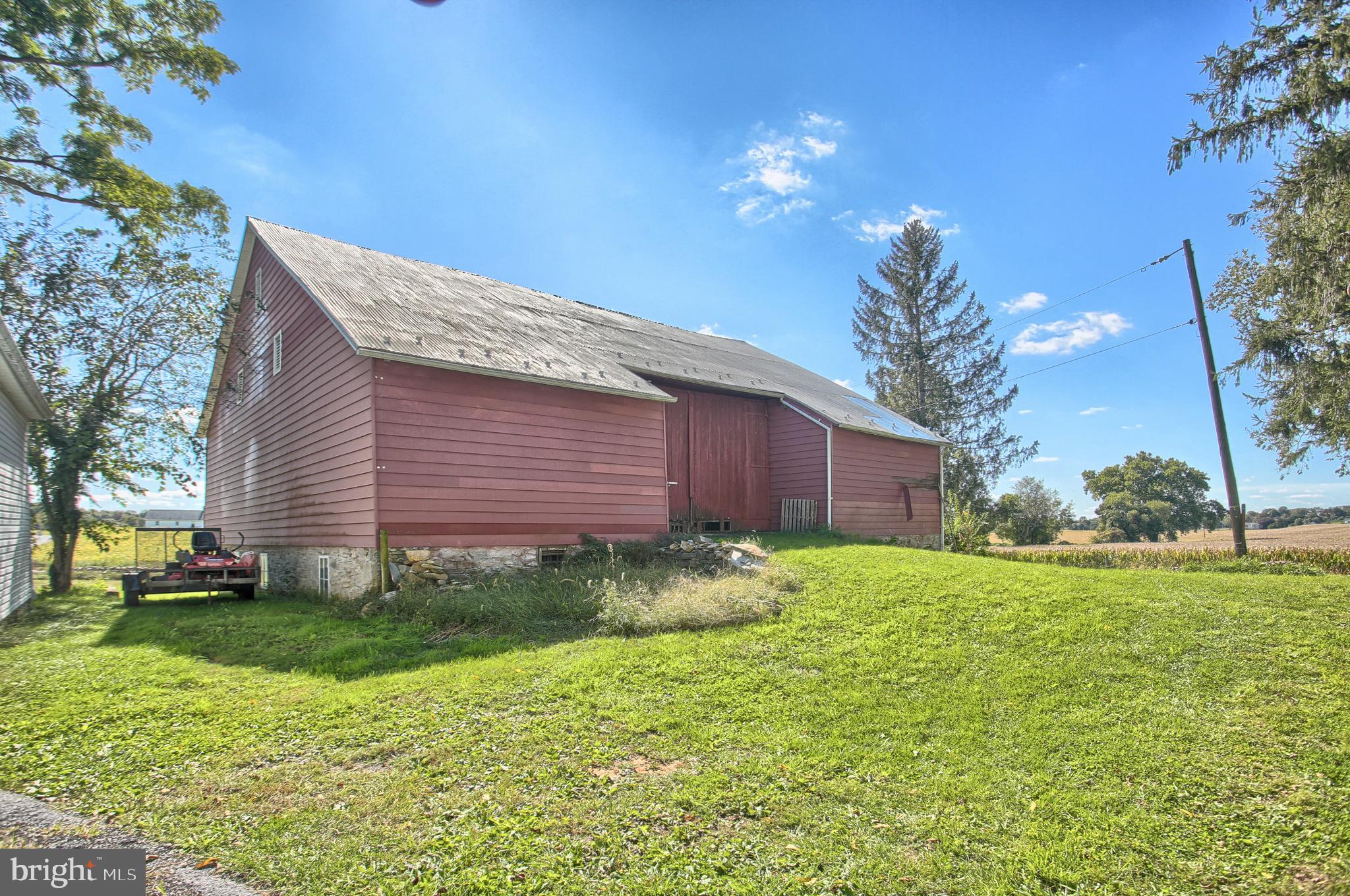 303 South Ridge Road Carlisle, PA 17015 - Photo 37 of 47 Barn