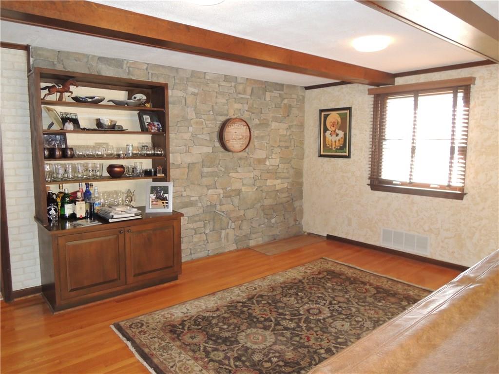 664 Scrubgrass Road Mt. Lebanon, PA 15243 - Photo 11 of 20 Gallery Image 11