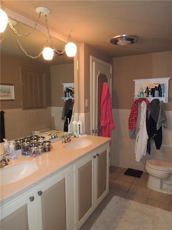 664 Scrubgrass Road Mt. Lebanon, PA 15243 - Photo 15 of 20 Gallery Image 15