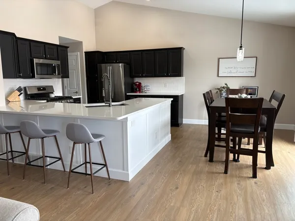 $239,000 | 432 Mill Ridge Road, Unit 432, Clinton, IA 52732