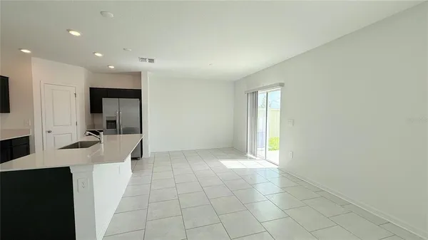 $2,100 | 669 Reggie Road, Winter Haven, FL 33859