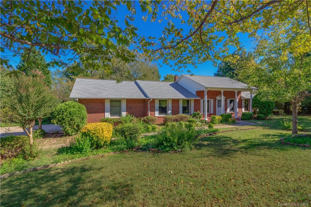147 Robinson Road Gastonia, NC 28056 - Photo 1 of 19 Gallery Image 1