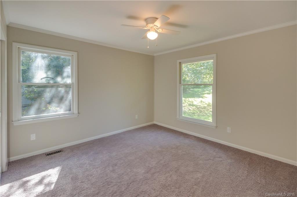 147 Robinson Road Gastonia, NC 28056 - Photo 14 of 19 Gallery Image 14