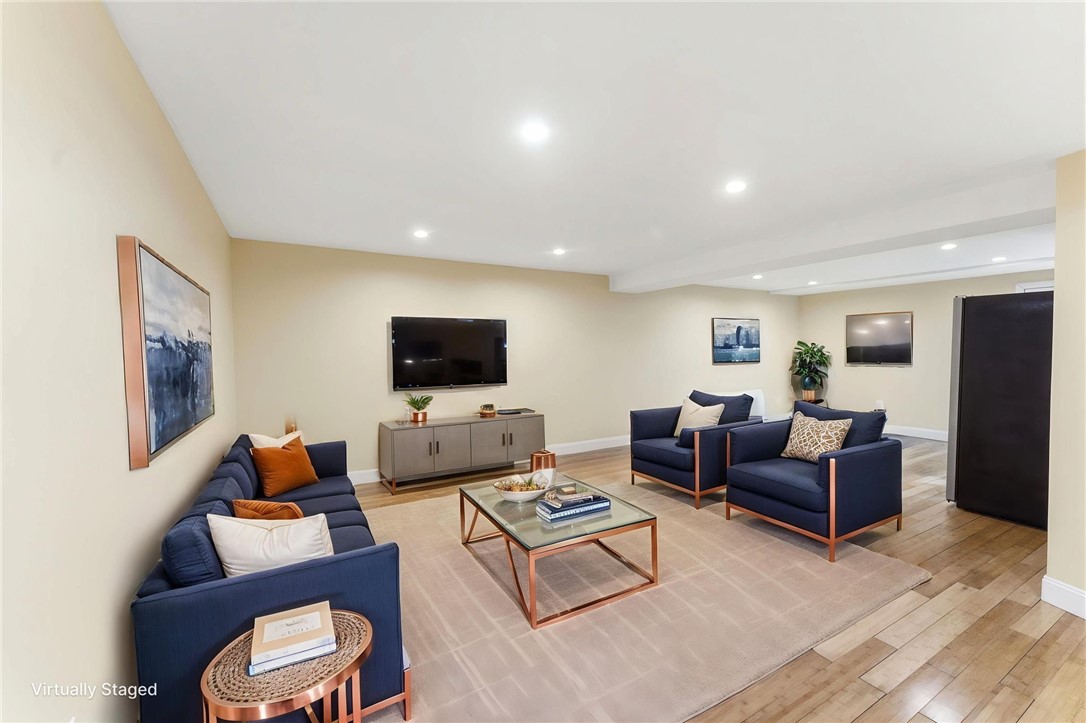 86 Wood Street Coventry, RI 02816 - Photo 18 of 50