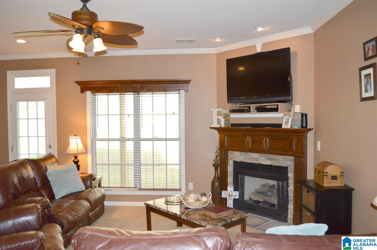 211 Calloway Lane Pelham, AL 35124 - Photo 11 of 35