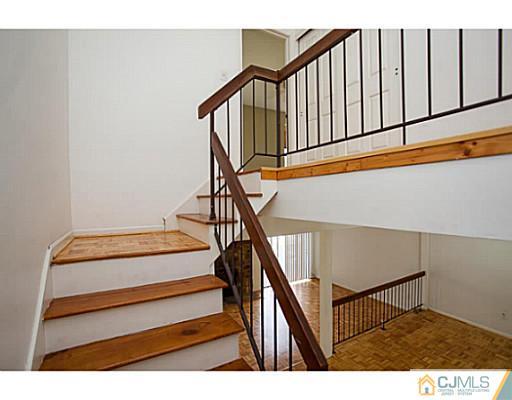 302 Timber Oaks Road Edison, NJ 08820 - Photo 9 of 16 a view of entryway