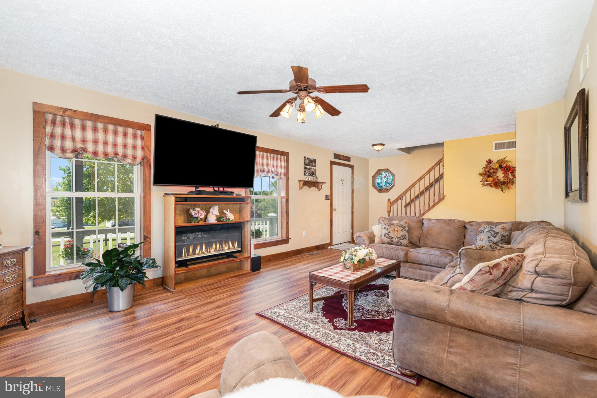 2323 Walnut Bottom Road Carlisle, PA 17015 - Photo 8 of 35 Gallery Image 8