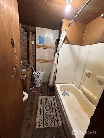 a car parked in a parking room