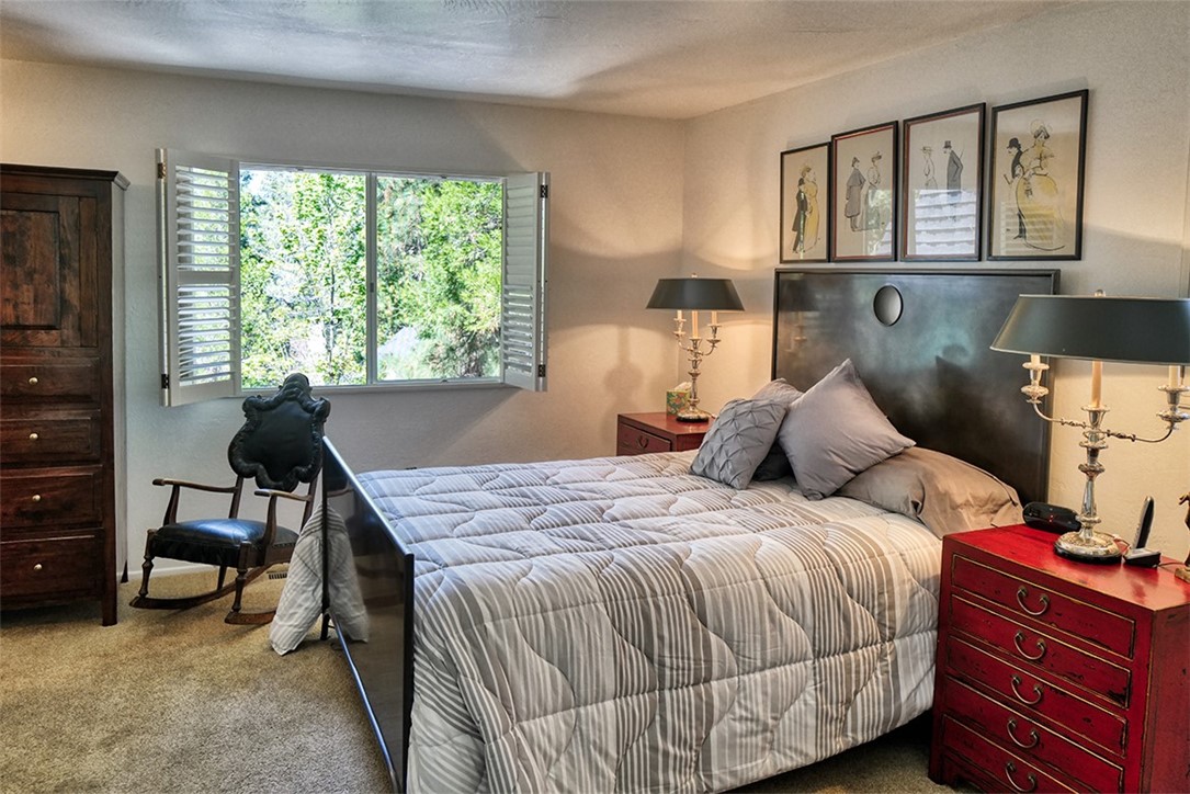 180 Grass Valley Road, Unit 42 Lake Arrowhead, CA 92352 - Photo 14 of 20