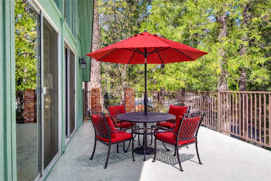 180 Grass Valley Road, Unit 42 Lake Arrowhead, CA 92352 - Photo 7 of 20