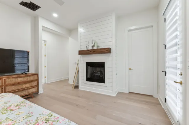 a view of livingroom with furniture and flat screen tv