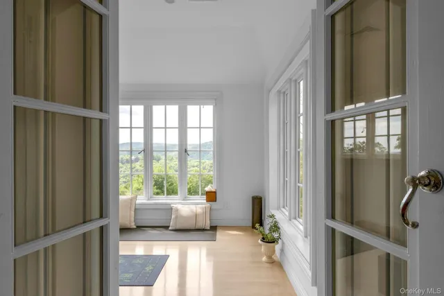 a view of a storage & utility room