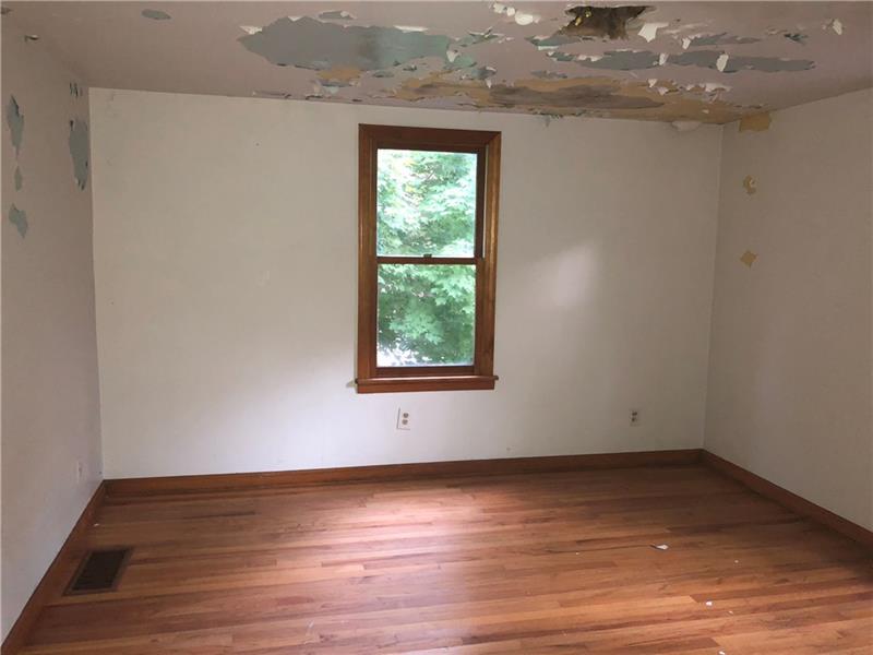 377 Wallace Run Road Beaver Falls, PA 15010 - Photo 7 of 15 Gallery Image 7