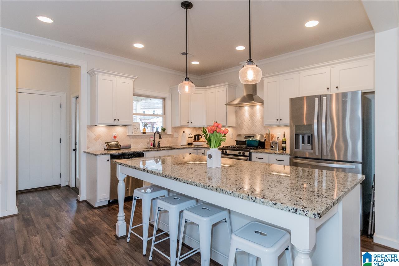 6345 Spring Street Trussville, AL 35173 - Photo 12 of 32