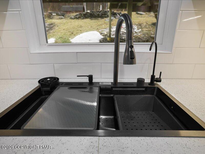 689 Main Road Hunlock Creek, PA 18621 - Photo 29 of 38 28-RBP53271