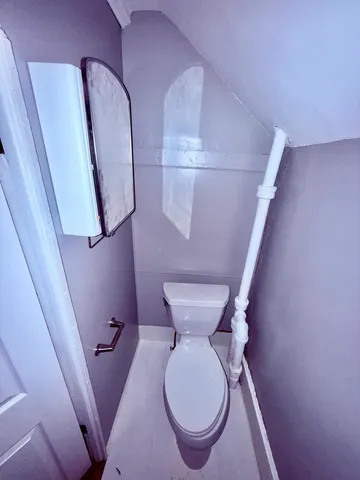 $1,400 | 20660 Holyoke Avenue, Unit 2, Lakeville, MN 55044