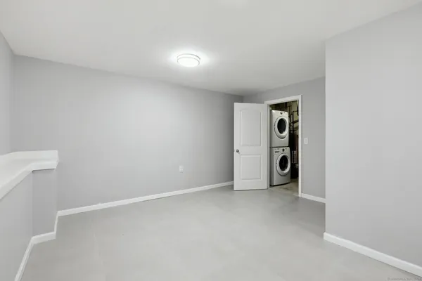 $2,750 | 14 South Street, Unit 20, Danbury, CT 06810