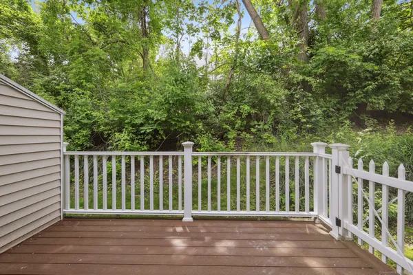 $2,750 | 14 South Street, Unit 20, Danbury, CT 06810