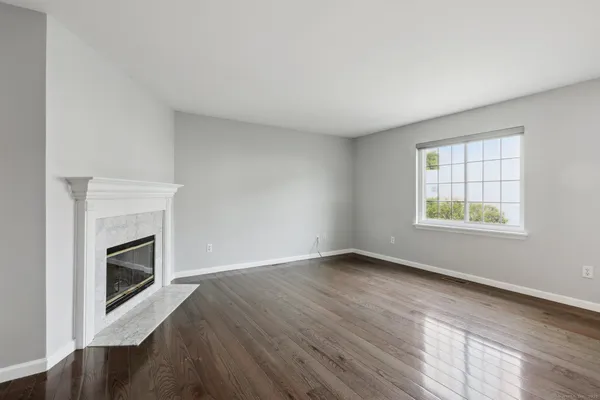 $2,750 | 14 South Street, Unit 20, Danbury, CT 06810