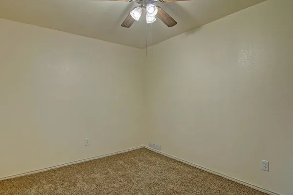$1,495 | 11401 Woodway Creek Drive, Corpus Christi, TX 78410