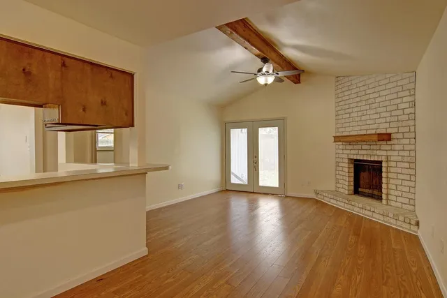 $1,495 | 11401 Woodway Creek Drive, Corpus Christi, TX 78410