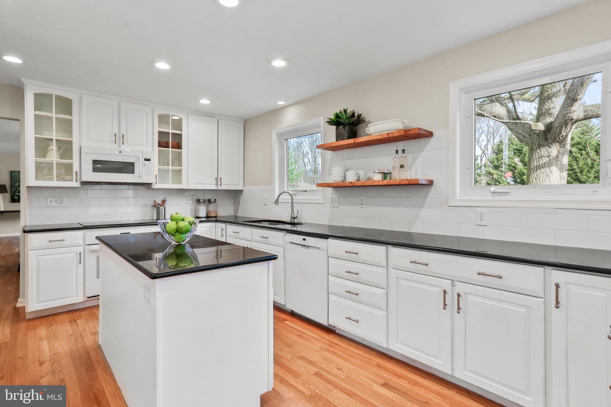7207 Denberg Road Baltimore, MD 21209 - Photo 22 of 62 Center Island has plenty of storage space