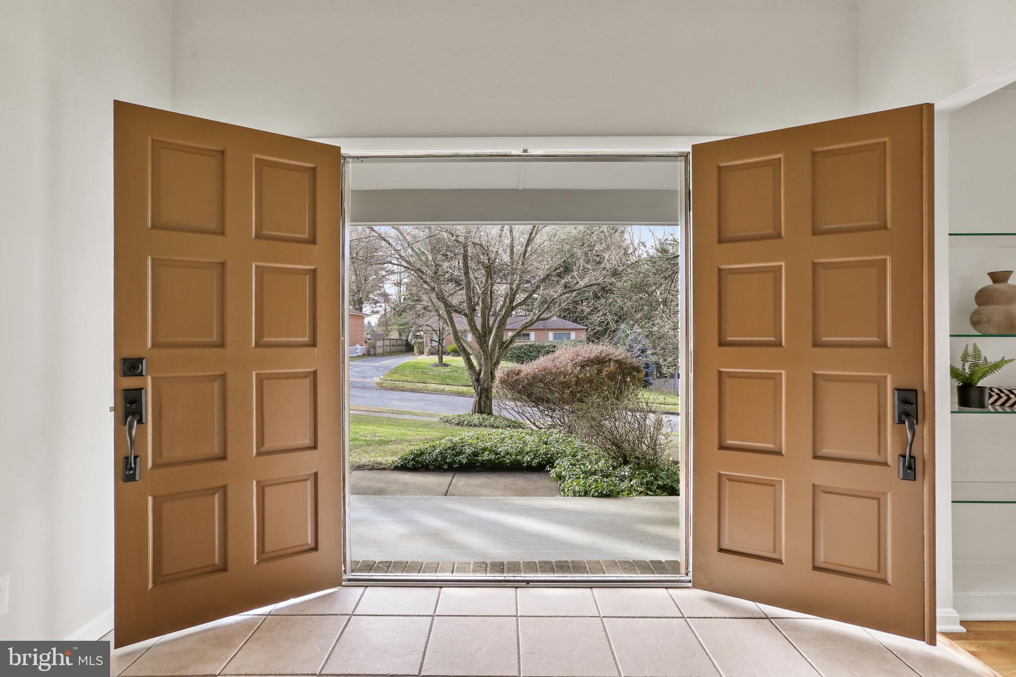 7207 Denberg Road Baltimore, MD 21209 - Photo 5 of 62 Gallery Image 5