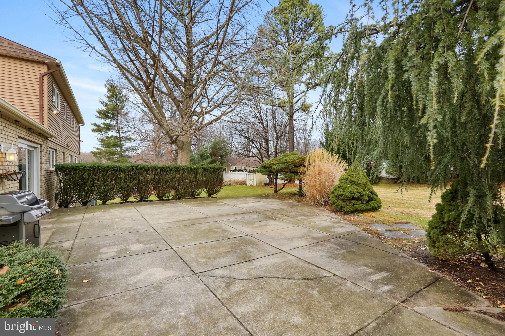 7207 Denberg Road Baltimore, MD 21209 - Photo 52 of 62 Patio off the kitchen/breakfast space