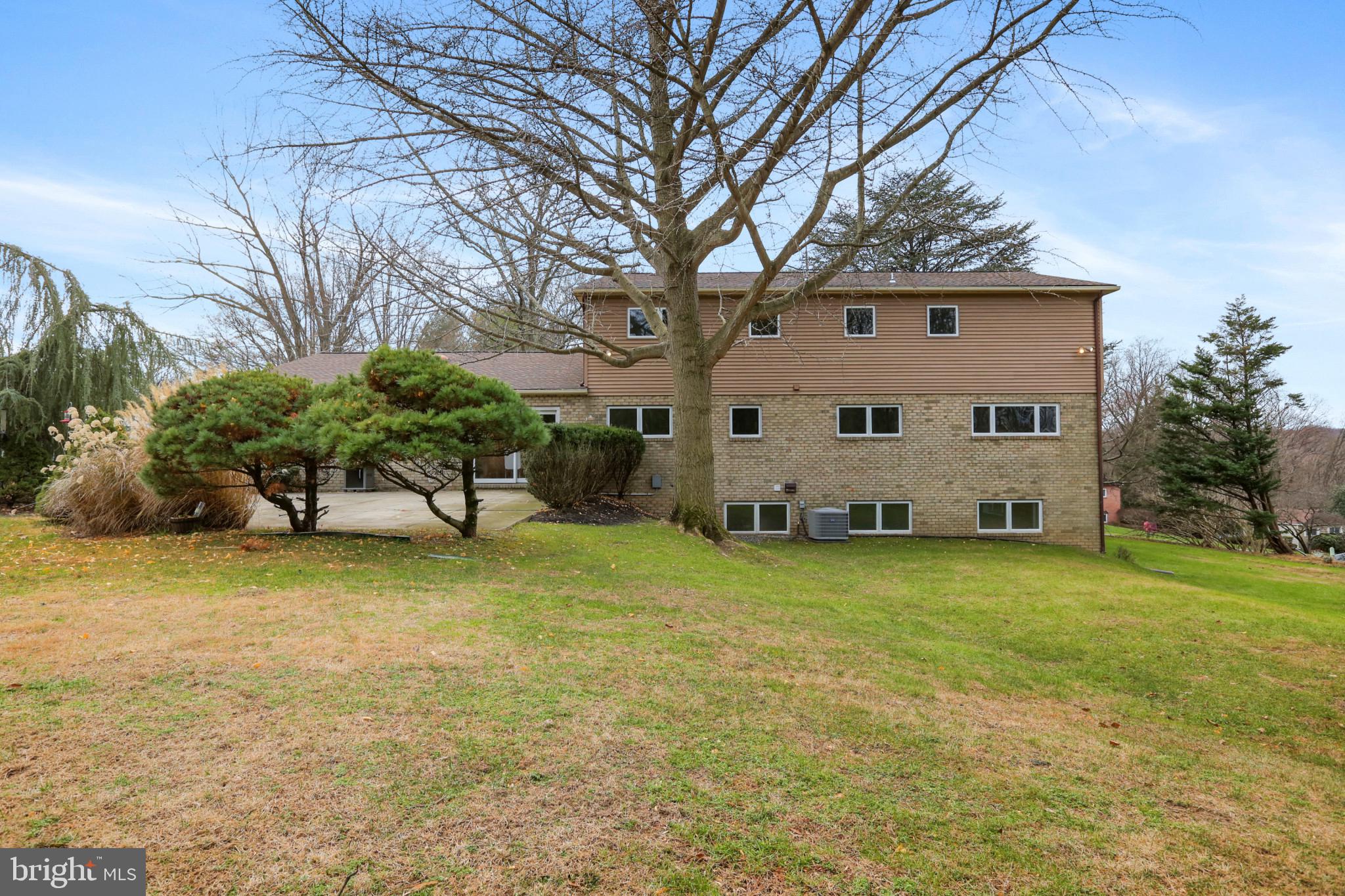 7207 Denberg Road Baltimore, MD 21209 - Photo 55 of 62 Great view of rear of house