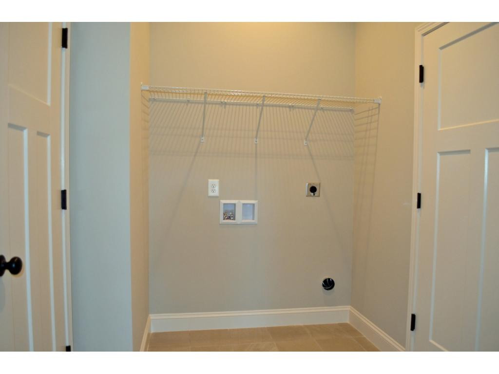 242 Old Stage Road Johnson City, TN 37615 - Photo 18 of 21 Laundry